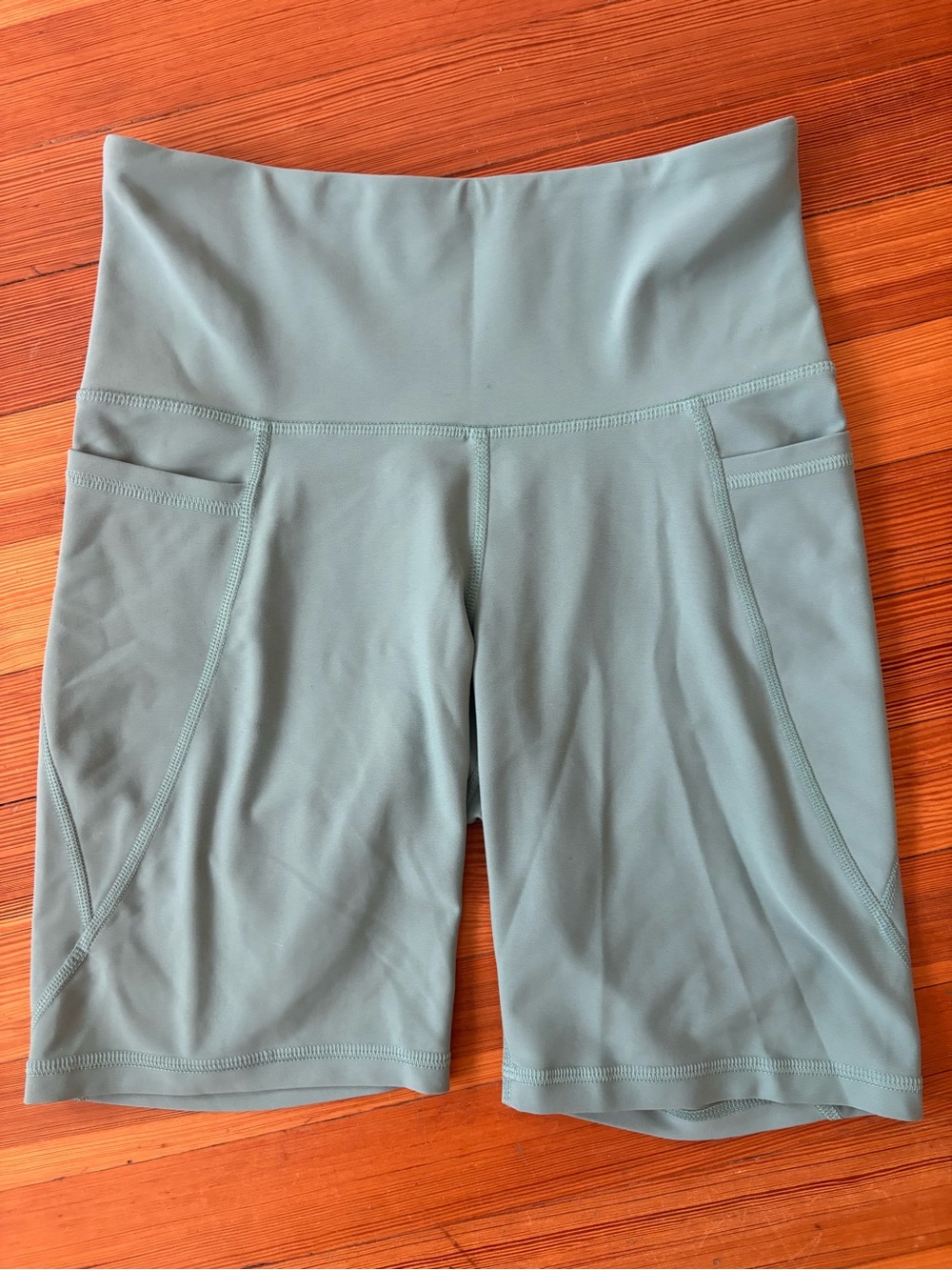 Old Navy Women's High-Waist Bike Shorts in Green